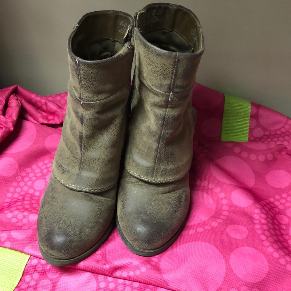 Fergalicious boots